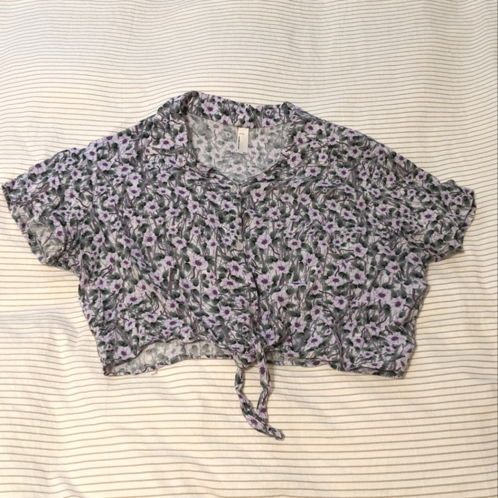 American Apparel cropped floral blouse